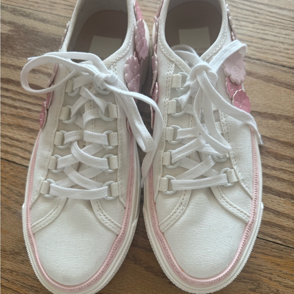 Women's Dolce Vita new White canvas and Pink flowers Sneakers , size 7.5